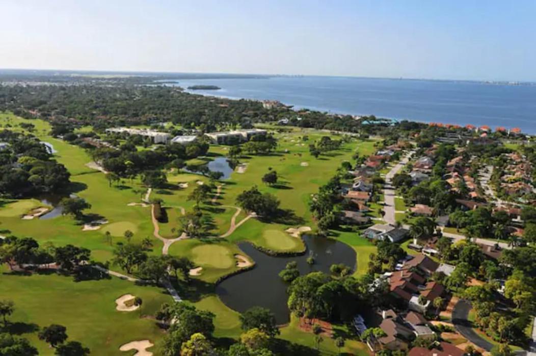 Hébergement de vacances Remodeled 4br Pool Home/img Golf View/near Beaches *