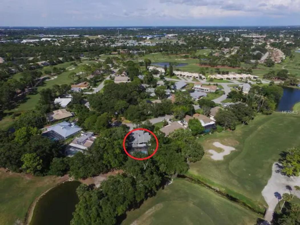 Remodeled 4br Pool Home/img Golf View/near Beaches Bradenton